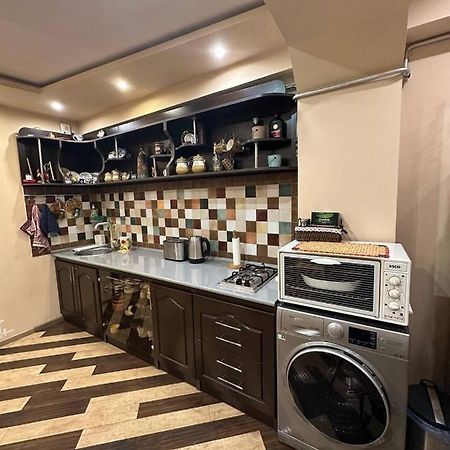 Studio Apartment Little Center, Heart Of Yerevan Exterior photo
